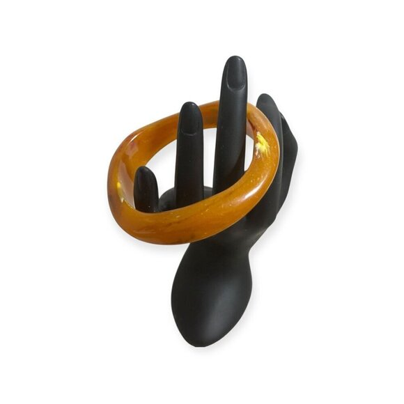 Vintage Art Deco Marbled Amber Bakelite Bangle Bracelet, Wavy design - Picture 2 of 12